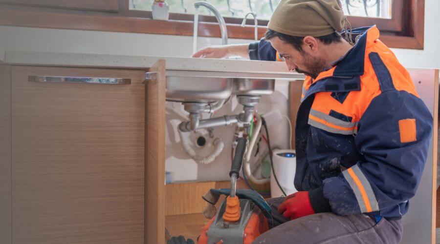 Local water heater installation in Isleta, NM